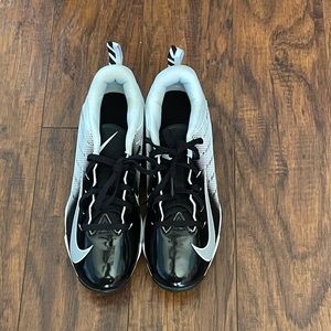 Nike Vapor Untouchable Shark 3 Football Cleats